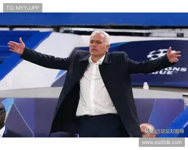 穆里尼奥因歧视风波缺席发布会